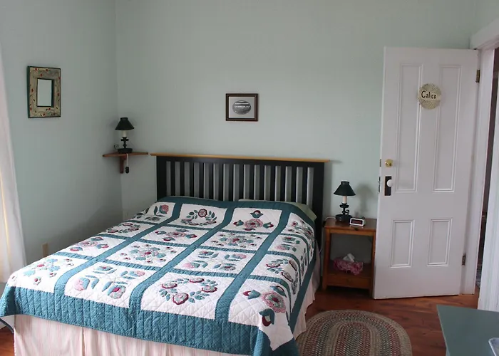Compass Rose Heritage Inn